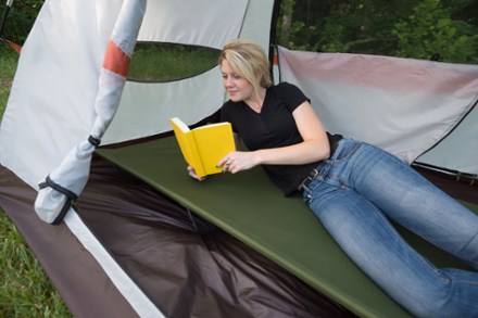 ALPS Mountaineering Lightweight Cot 1