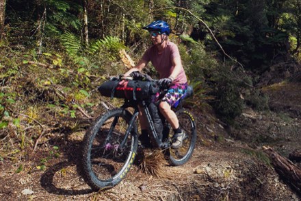 Revelate Designs Saltyroll Handlebar Bag 4
