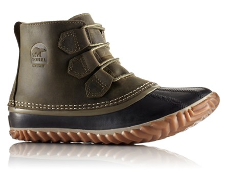 out n about plus camp waterproof bootie sorel