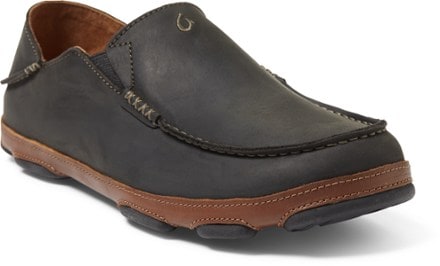 OluKai Moloa Shoes - Men's 3/4 view (Black/Toffee)