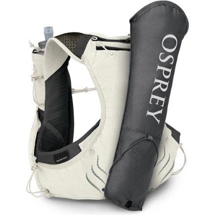Osprey Dyna Pro 7 Hydration Vest - Women's Shown with included quiver