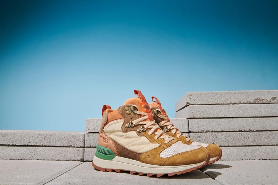 Location Image for Alpine 83 Recraft Mid Waterproof Boots - Women's