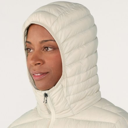 Cotopaxi Fuego Hooded Down Jacket - Women's 4