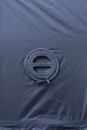 Location Image of color Black