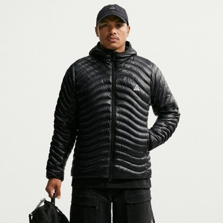 Nike ACG Lava Flow UL Down Jacket - Men's 0