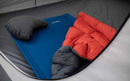ALPS Mountaineering Lightweight Cot 4