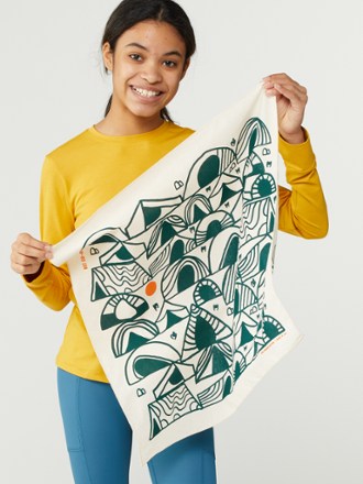 REI Co-op Graphic Bandana 1