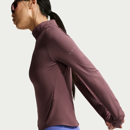 Nike Swift Dri-FIT UV Quarter-Zip Top - Women's 4