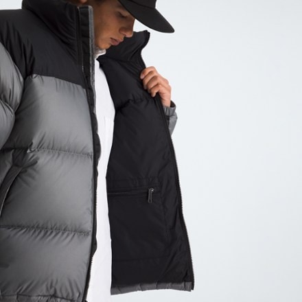 The North Face 1996 Retro Nuptse Down Jacket - Men's 5
