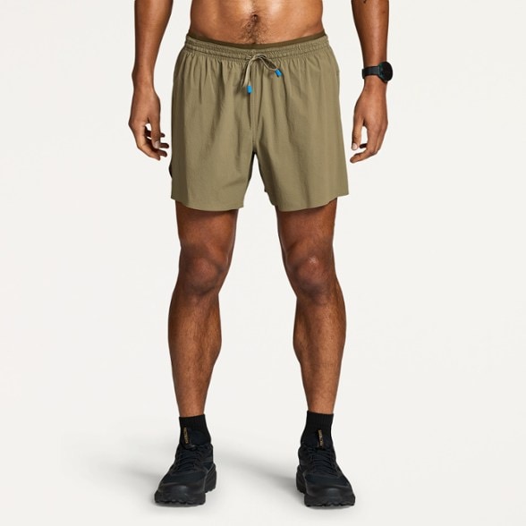 On Body Image of color Conifer
