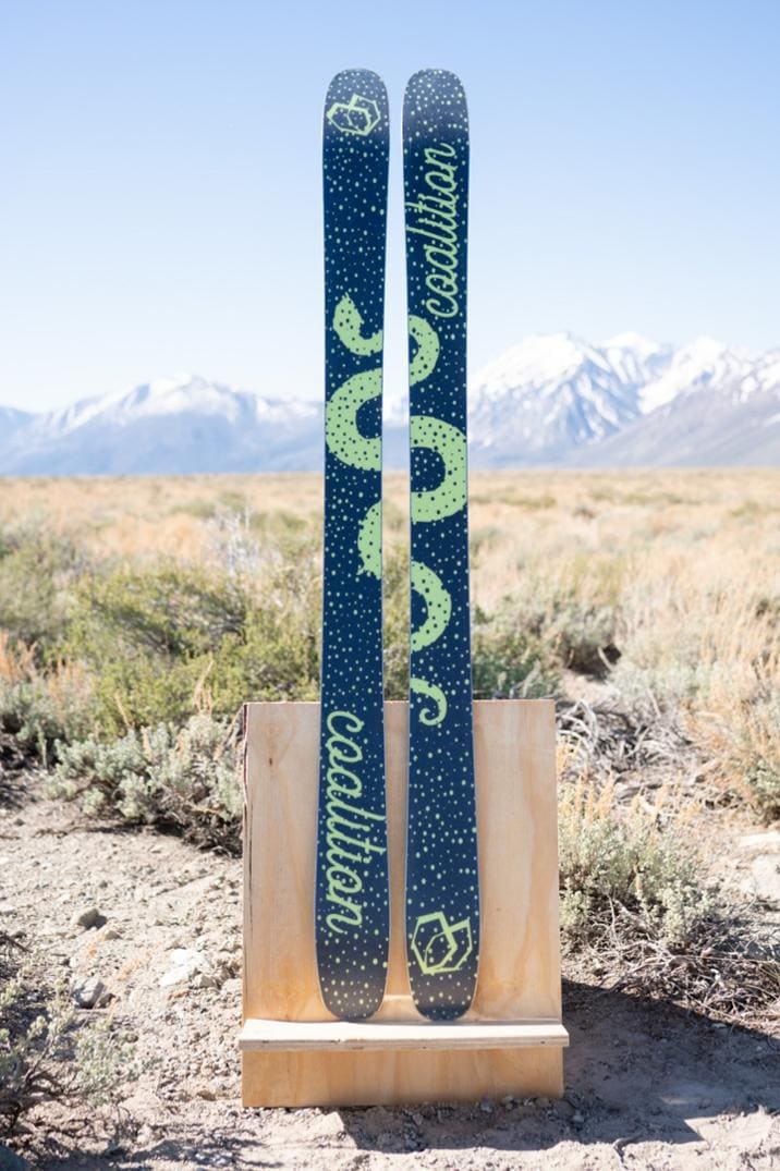 Location Image for Lil' Honey Yum Yum Baby Cakes Nasty Snack All Mountain Skis - Women's - 2024/2025