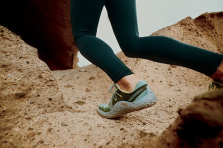 Location Image for Trail Glove 7 Shoes - Women's