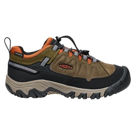 Boys keen shoes deals