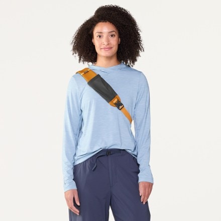 REI Co-op Trailmade Hydration Sling 3