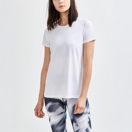Craft ADV Essence Slim T-Shirt - Women's 1