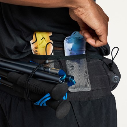 Janji Pinnacle R.D. 2-in-1 4" Shorts - Men's Trekking poles not included