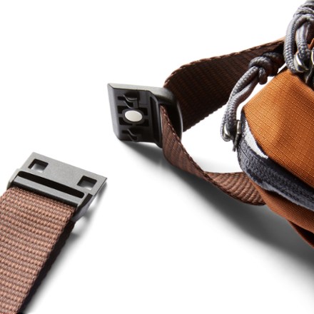 Bellroy Venture Sling 2.5 L 4