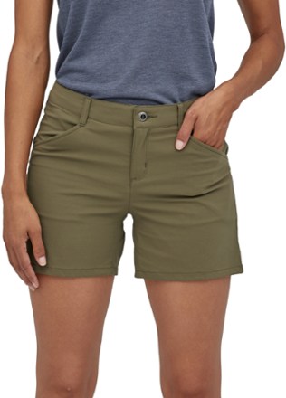 Patagonia Quandary Shorts - Women's 5" Inseam 1