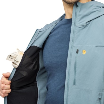 Fjallraven Bergtagen Stretch Jacket - Men's 10