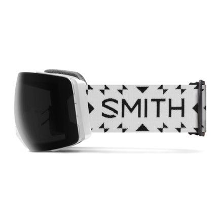 Smith I/O MAG XL ChromaPop Snow Goggles with gogglesoc 1