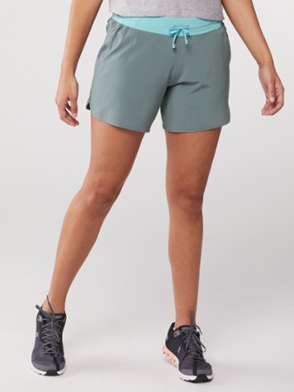 Patagonia Nine Trails Shorts - Women's 6" Inseam 1