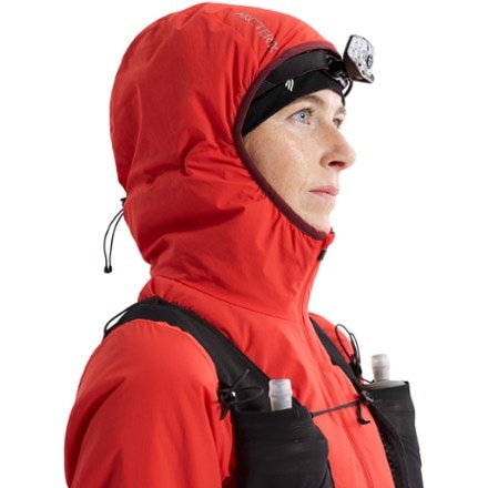 Arc'teryx Norvan Insulated Hoody - Women's 7