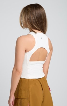 SENIQ Oasis Tank Top - Women's 2