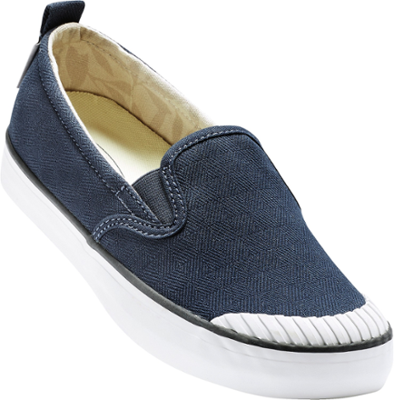 keen elsa slip on
