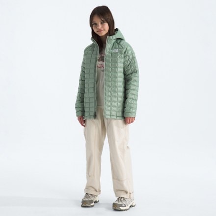 The North Face Thermo Insulated Parka - Girls' 3