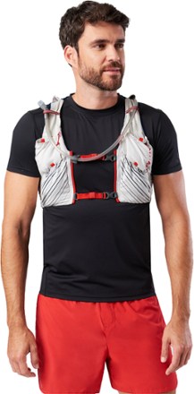 Nathan Pinnacle 12 L Hydration Vest 1