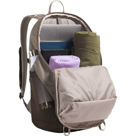 The North Face Borealis Trail Pack 4