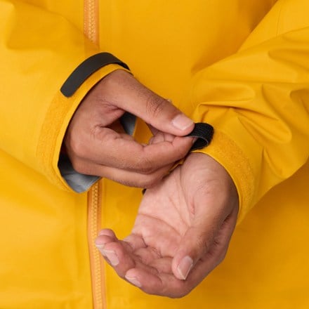 Arc'teryx Beta SL Jacket - Men's 10