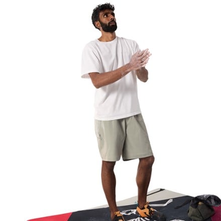 Arc'teryx Konseal Shorts 9" - Men's 3