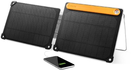 BioLite SolarPanel 10+ 2.0 With Onboard Battery 0