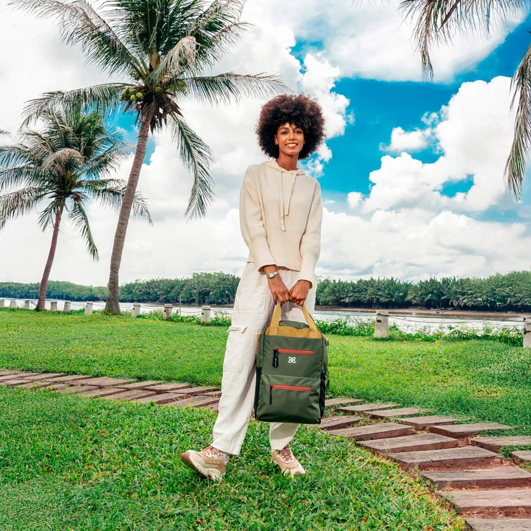 Location Image for Sojourn Tote Pack - Women's
