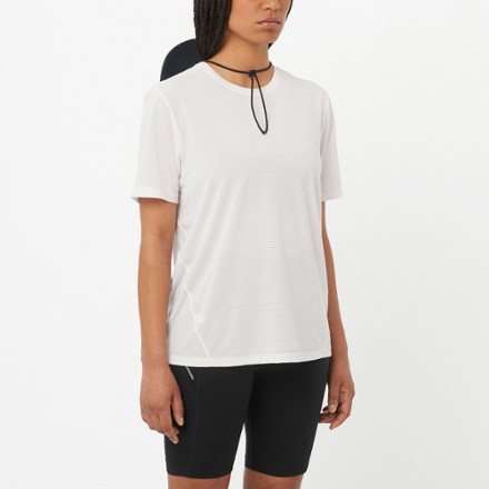 Salomon SHKout Core T-Shirt - Women's 1