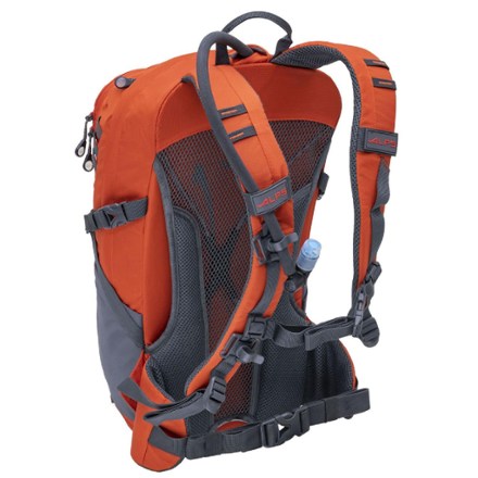 ALPS Mountaineering Hydro Trail 17 Hydration Pack | REI Co-op ALPS Mountaineering Hydro Trail 17 Hydration Pack | REI Co-op