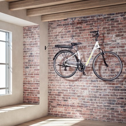 Delta Cycle Single Bike Ceiling Hoist Pro with Straps 3