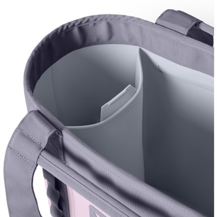 YETI Camino 35 Carryall 4
