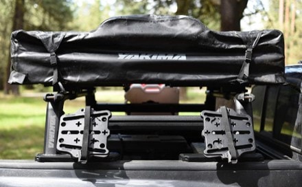 Yakima SideBar Side Rails - Long Bed Side view (Black)