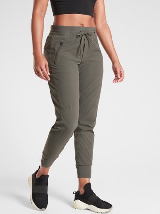 Athleta Trekkie North Jogger Pants 