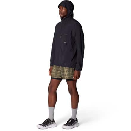 Mountain Hardwear Shade Lite Shorts - Men's 7" Inseam 2