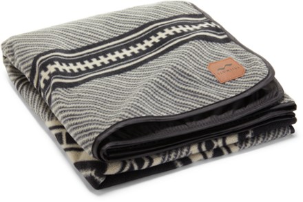 Slowtide River Nylon Blanket 1