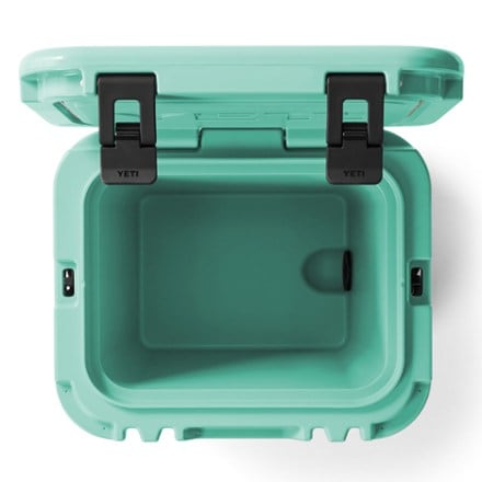 YETI Roadie 24 2.0 Hard Cooler 5