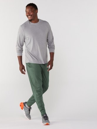 Vuori Sunday Performance Joggers - Men's 3