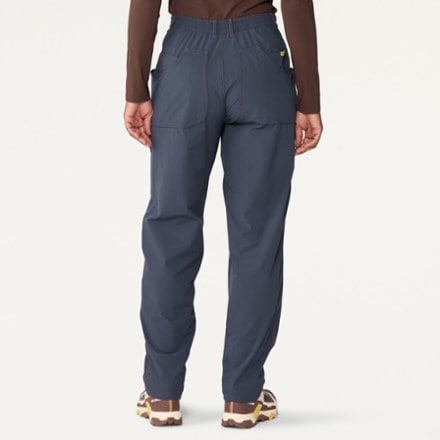 Hikerkind 8-Pocket Pants - Women's 2