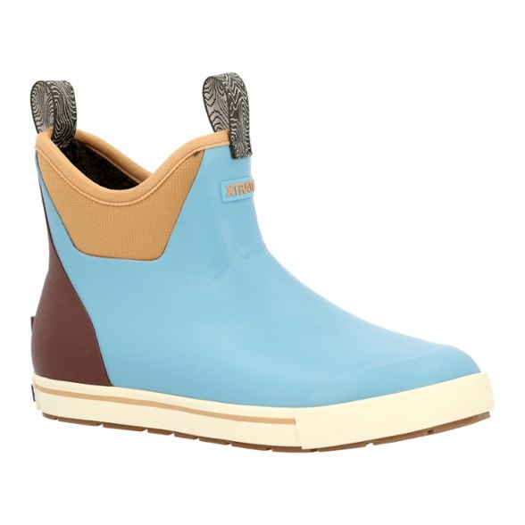 Product Image of color Retro Blue/Oak Bluff