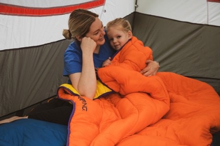 ALPS Mountaineering Wavelength Blanket 8