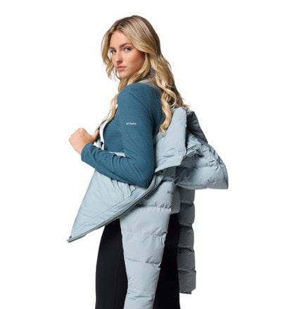Columbia Amaze Puff Down Hooded Jacket - Women's 7