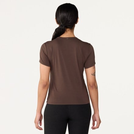 Vuori Feather Classic T-Shirt - Women's 2
